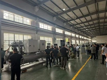 Ehunka industria lider bildu ziren Ningbora maiatzaren 13an - Txinan egindako Hisurp aire girotuaren belaunaldi berri baten jaiotzaren lekuko.