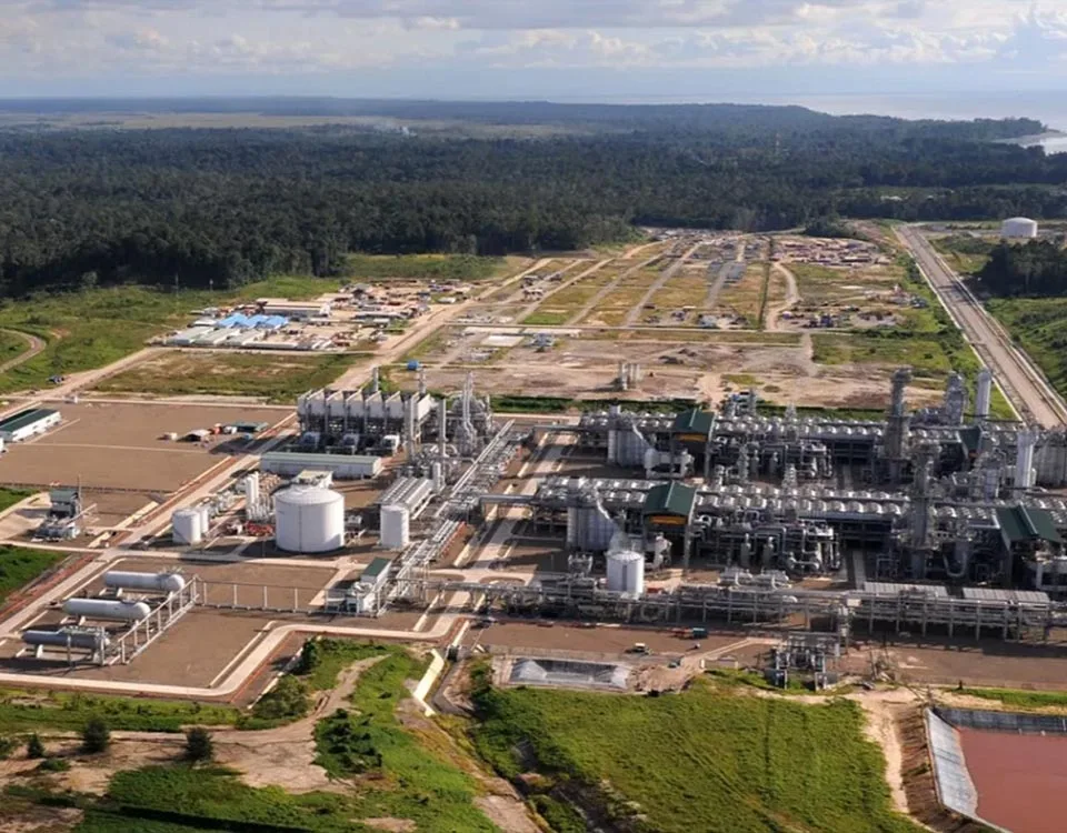 Nickel Smelting Proiektua Kontroleko Gela Elektriko nagusiak Indonesian